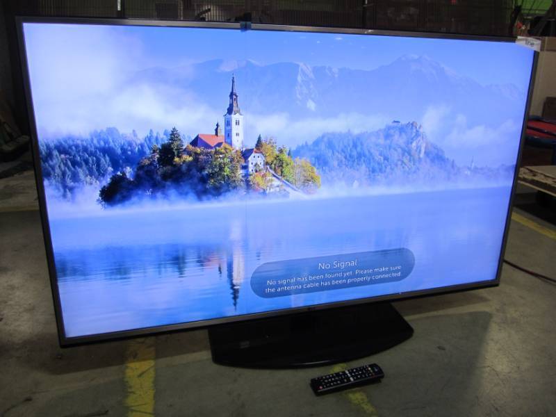 lot 59 image: LG 55 4K ULTRA HD 2160P 120HZ LED SMART HDTV