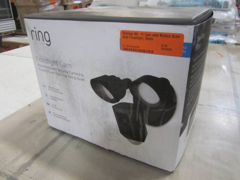 lot 57 image: RING OUTDOOR Wi-Fi CAM WITH MOTION ACTIVATED FLOODLIGHT, BLACK