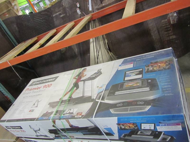 lot 55 image: PROFORM PREMIER 900 TREADMILL