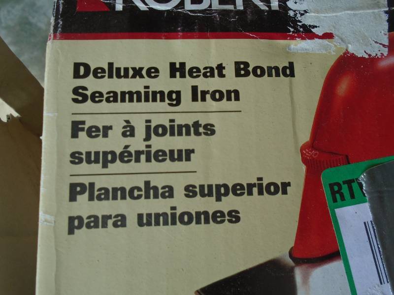 lot 15 image: Seaming Iron