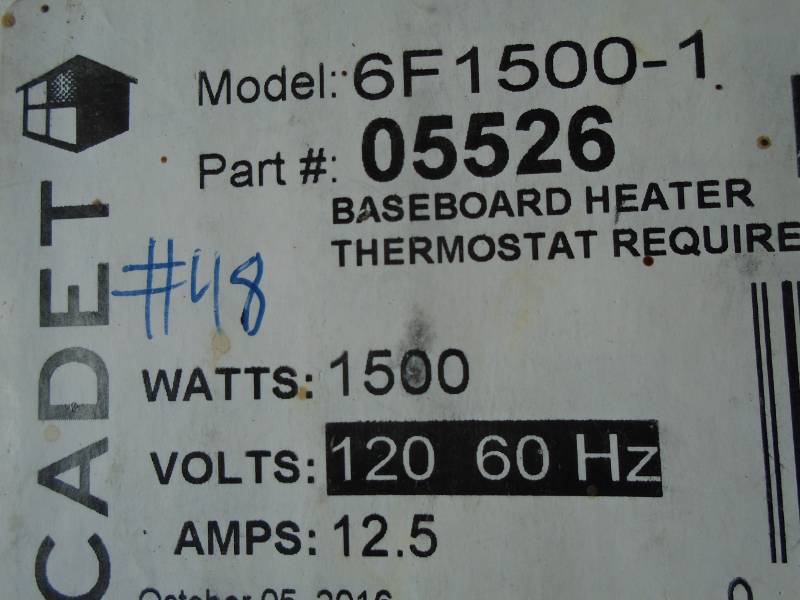 lot 19 image: Baseboard Heater