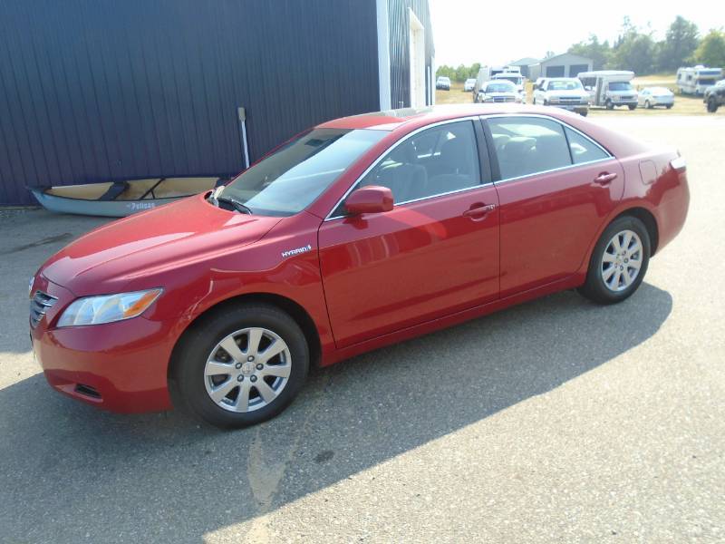 lot 4 image: 2007 Toyota Camry Hybrid Sedan