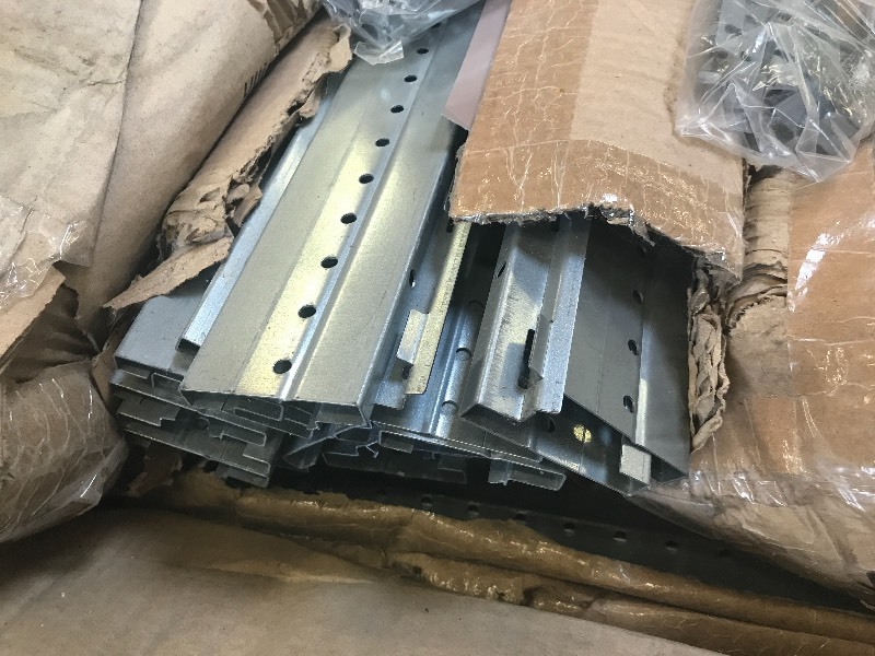 lot 325 image: LOT OF JEL777 STEEL CLIPS FOR NICHIHA SYSTEM