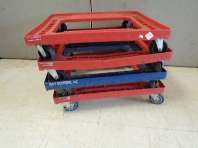 lot 14 image: Rolling Carts