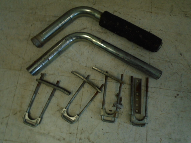 lot 24 image: Boat Trailer Parts