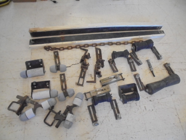 lot 35 image: Boat Trailer Parts