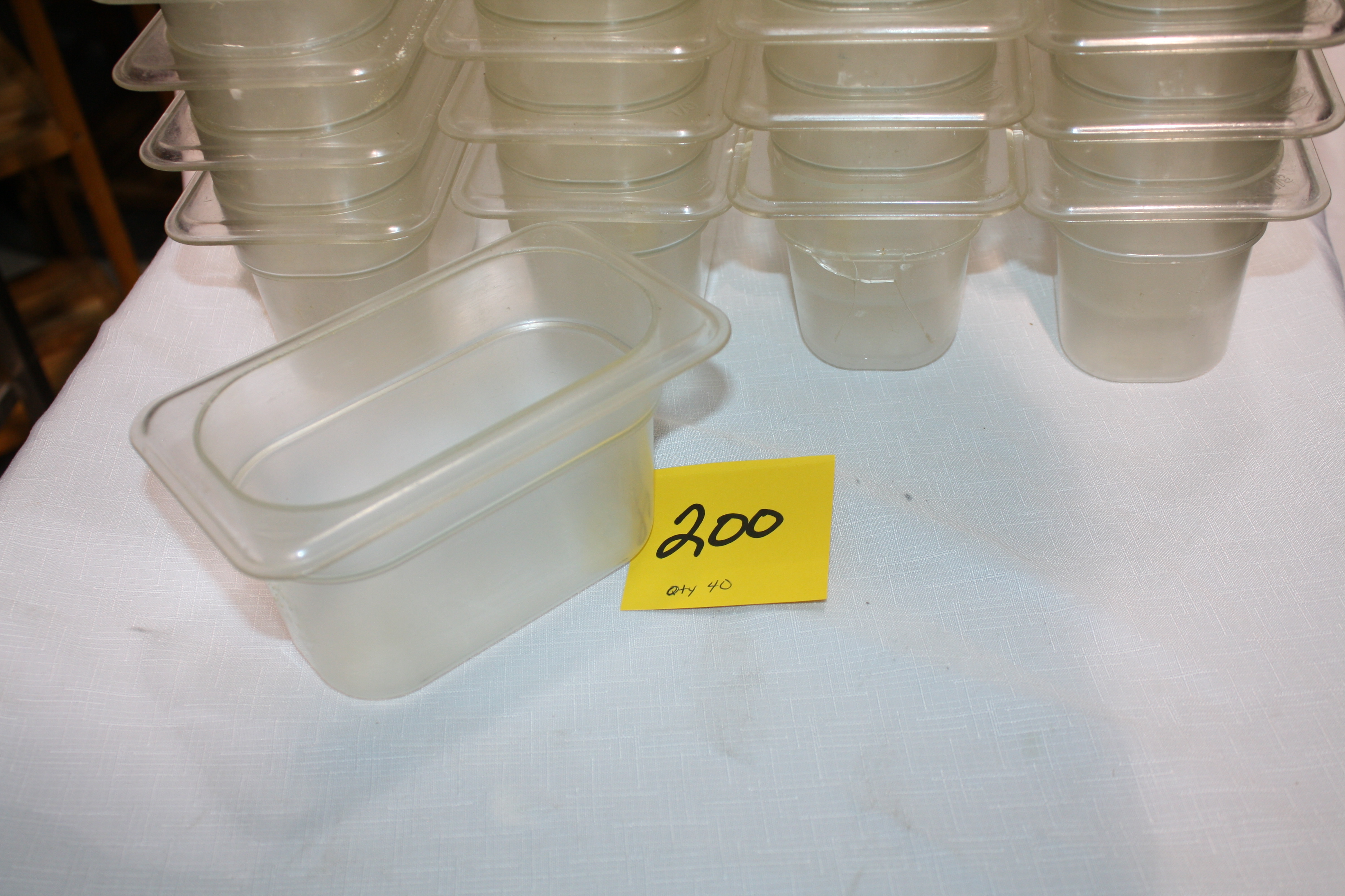 Platic Containers 19