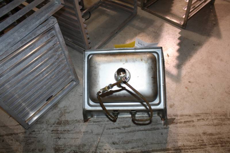Hand Sink