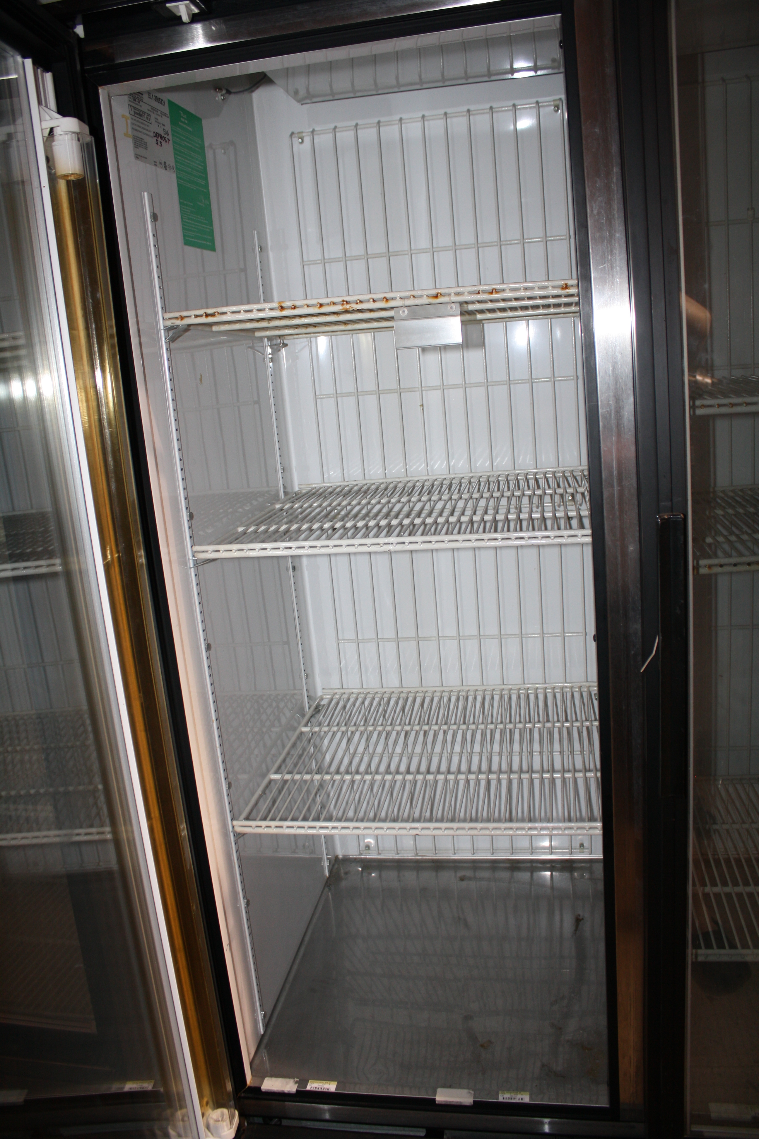 True, Mod #GDM-49F, two door commercial freezer, NSF&nbsp 208 volts, 12.3 amps, 1 ph,&nbspRuns does not Freeze