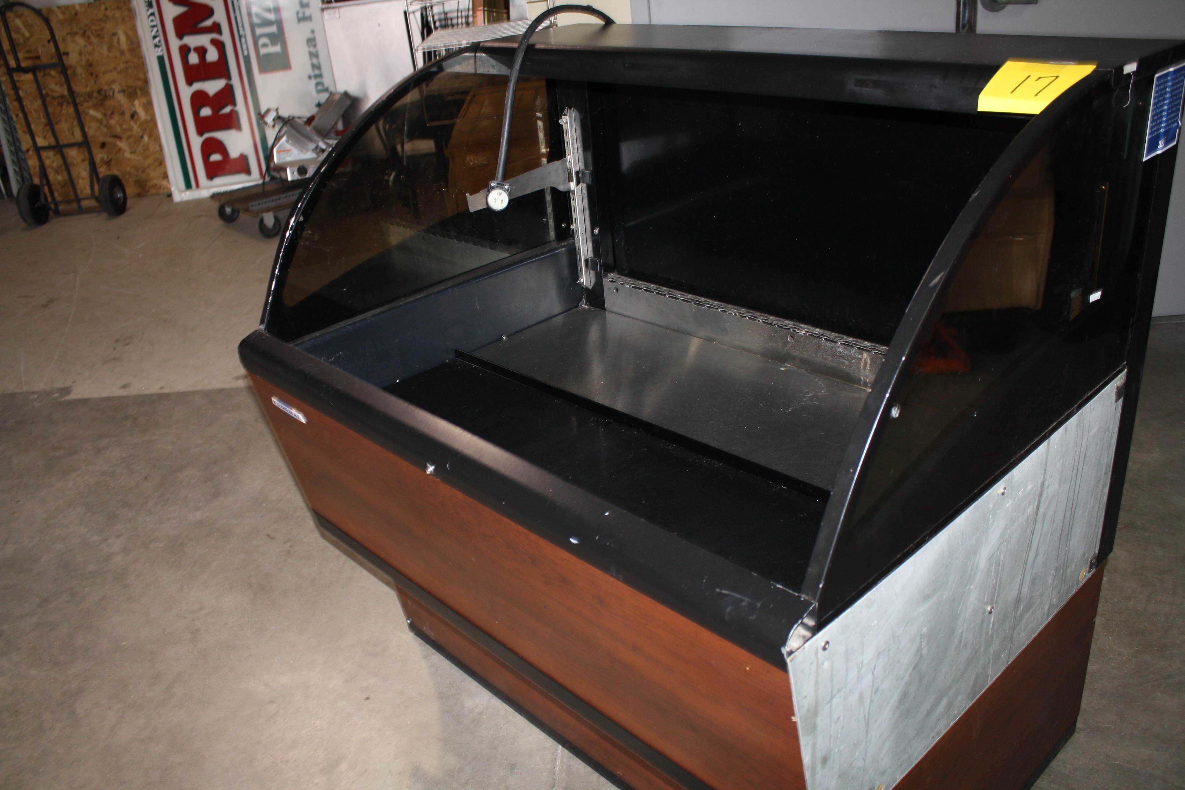 Federal Open Face Refrigerated Display Case on Casters - Model&nbsp LPRSS4 - 120 Volts - 16 Amps - 46.5 x 34 x 46-2Runs Cools