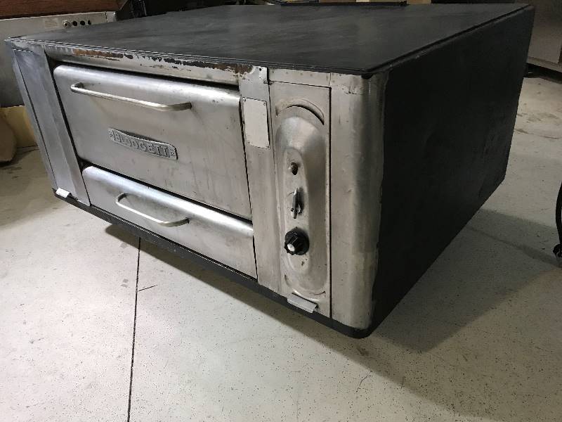 Single Deck Blodgett 1000 Pizza Oven ReconditionedDelivery Available