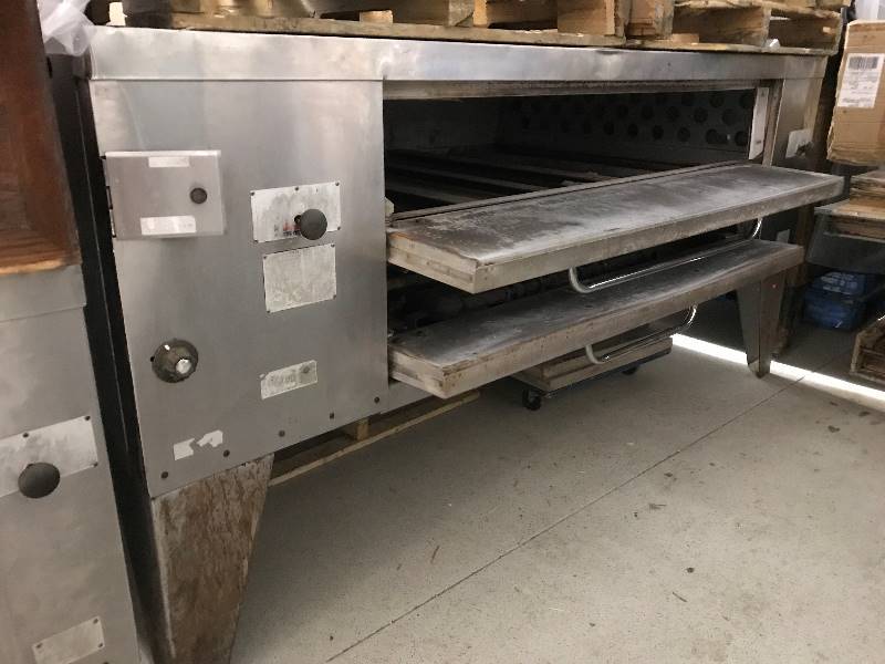 Double Deck Bakers Pride Y800s Pizza OvensDelivery Available