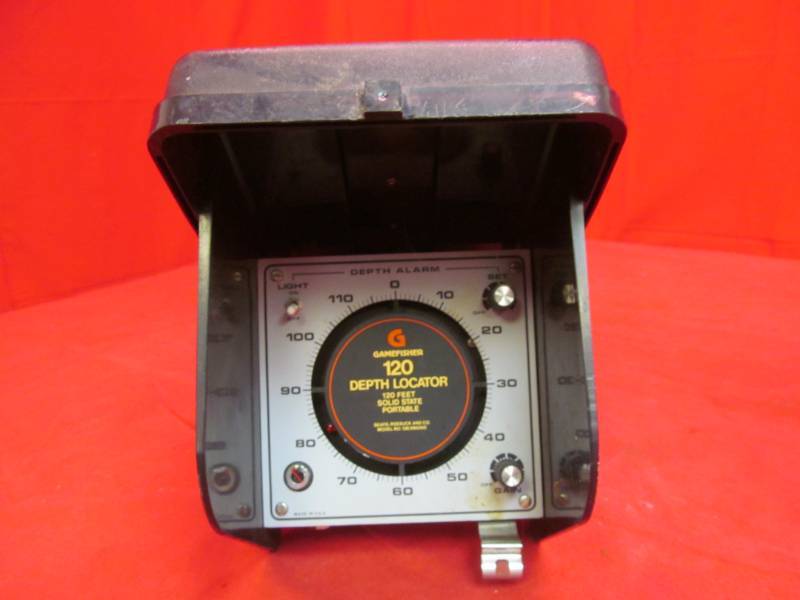 lot 11 image: Gamefisher 120 depth finder