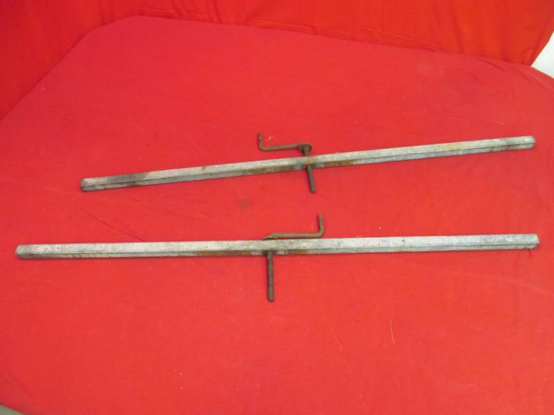 lot 23 image: Snowmobile trailer tie down bars