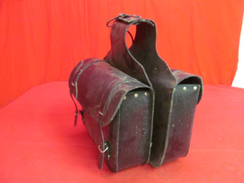 lot 31 image: Universal Motorcycle saddle bags