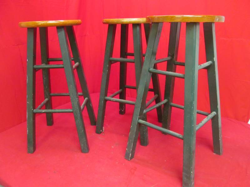 lot 47 image: stools