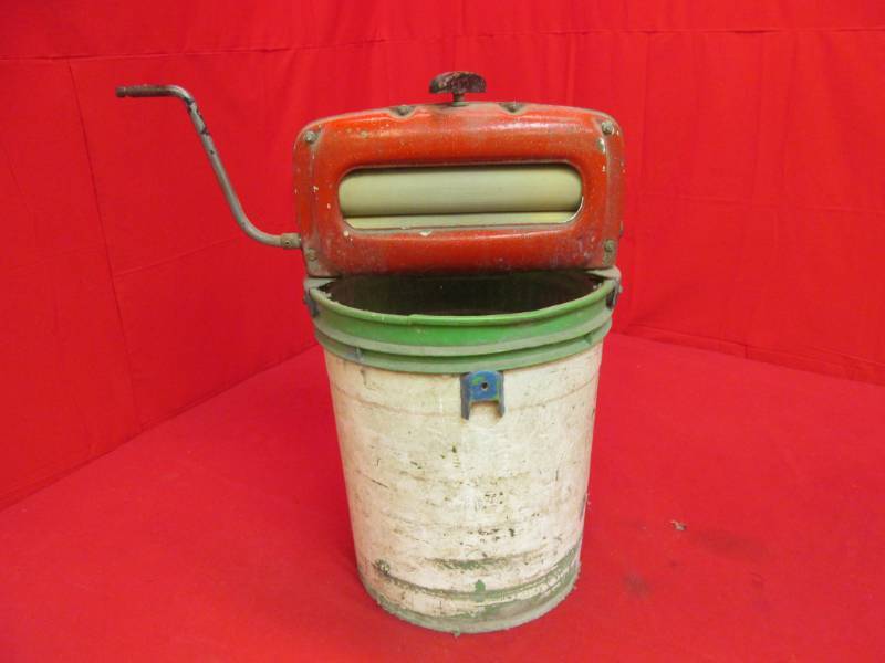 lot 60 image: vintage ringer on pail