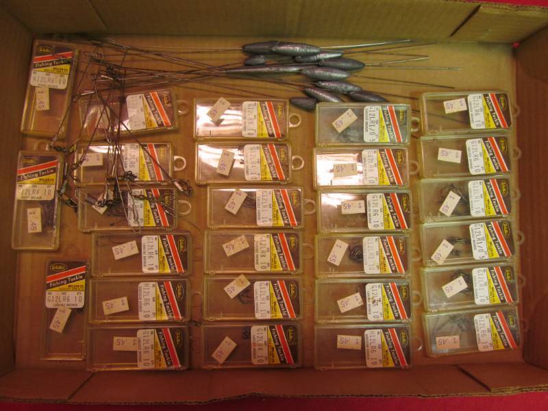 lot 85 image: fishing tackle
