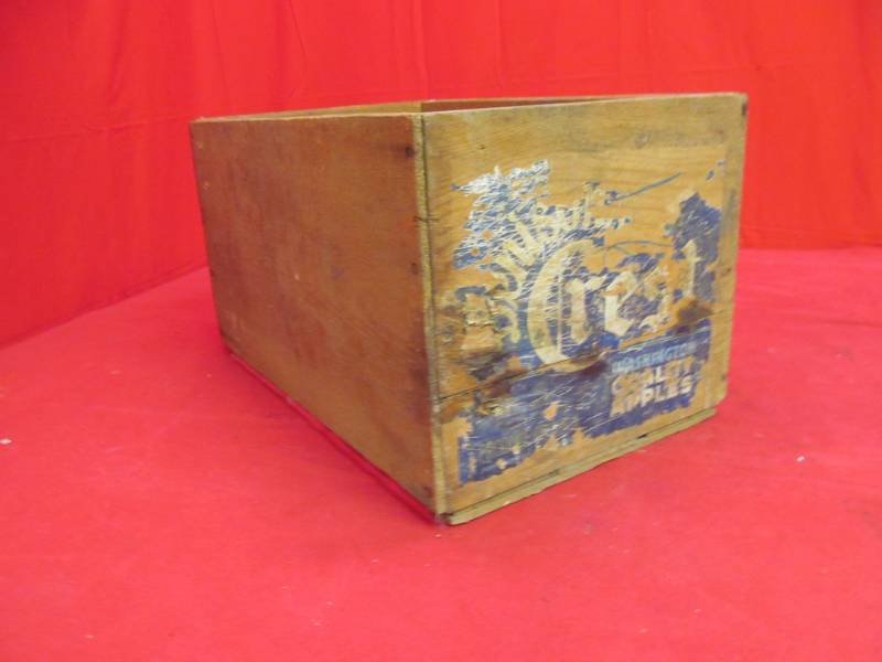 lot 90 image: vintage wood fruit crate