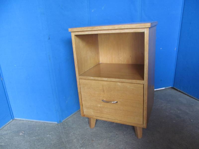 lot 112 image: nightstand