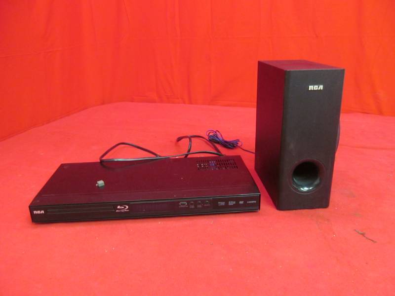 lot 119 image: RCA Blu ray player