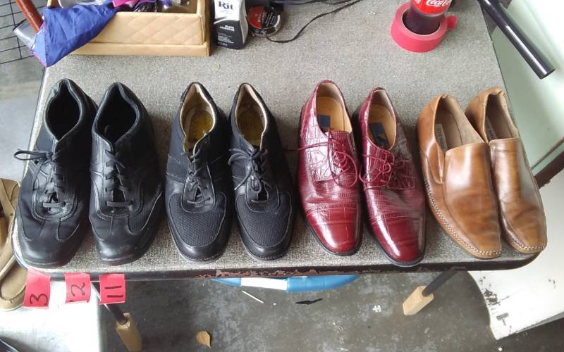 lot 11 image: 4-Pair Mens Shoes Size 9-12
