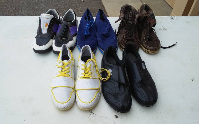 lot 15 image: 5-Pair Mens Shoes Size 10-12