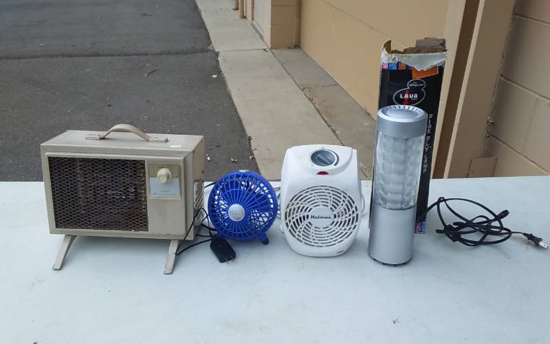 lot 25 image: Fire Fly Light, Fan, 2-Heaters