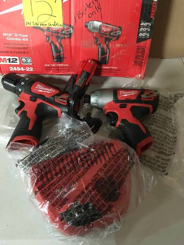 Milwaukee M12 12-Volt Lithium-Ion Cordless Drill DriverImpact Driver Combo Kit (2-Tool) w(2) 1.5Ah Batteries, Charger, Tool Bag In good condition