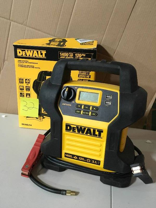 Dewalt 1400 Peak Amp Jump Starter with Digital Compressorin good condition