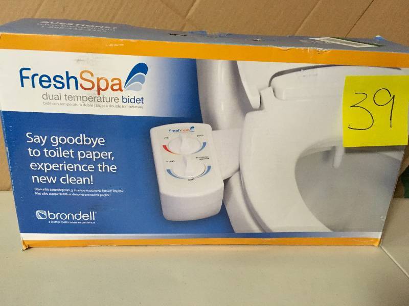 Brondell Fresh Spa  Dual Temperature Bidet Attachment in White not used