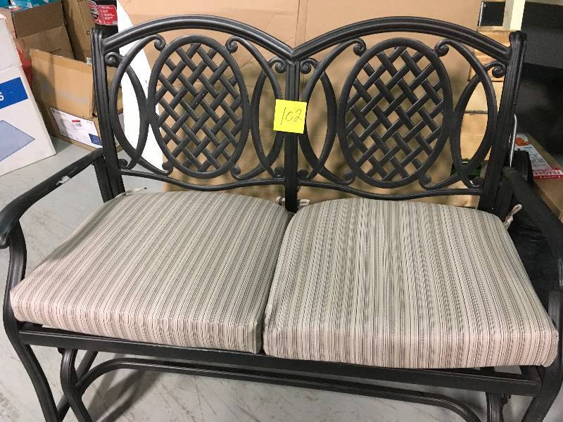 Hampton Bay AR SADDLE STRIPE OUTDOOR SEAT