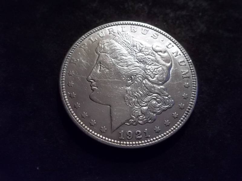 lot 28 image: 1921  Morgan Silver Dollar