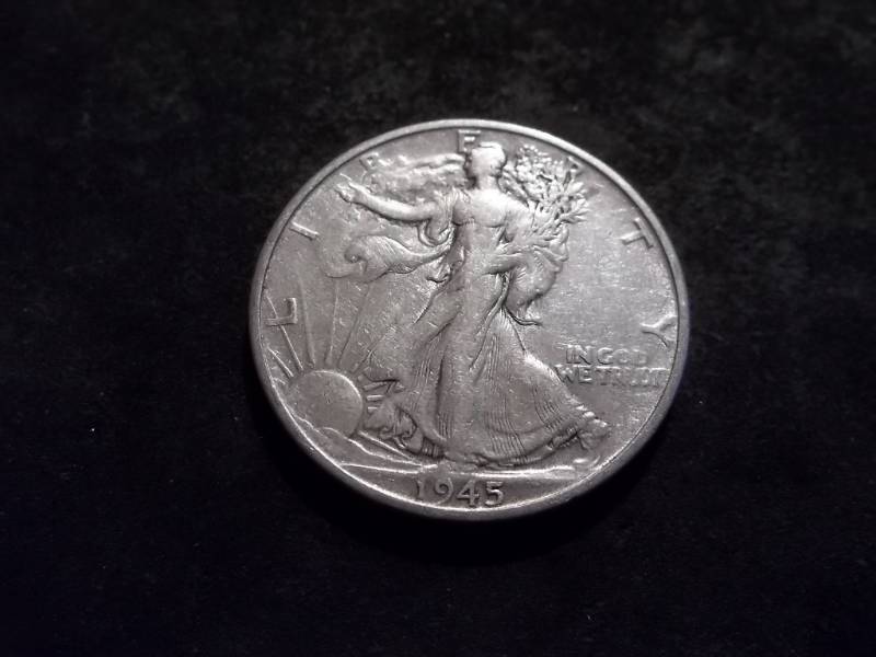 lot 70 image: 1945 S  Walker Half Dollar