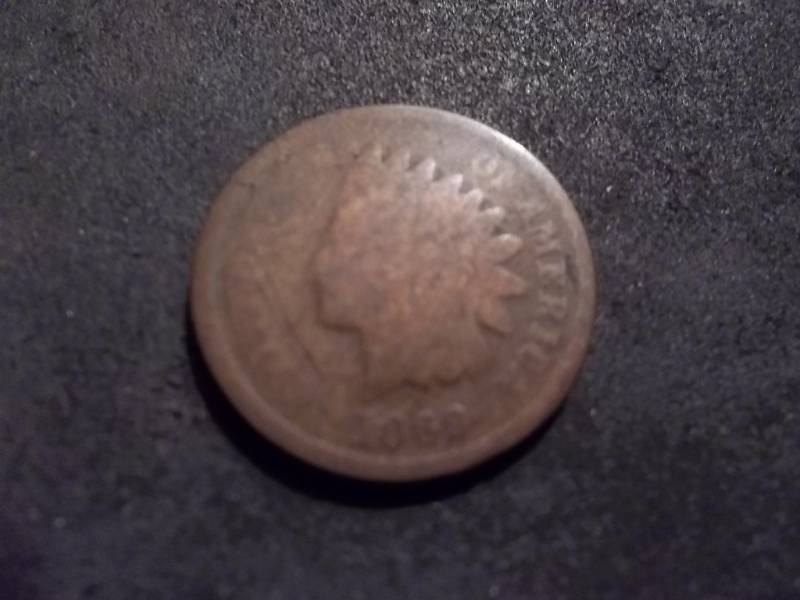 lot 142 image: 1869 Indian Head Cent