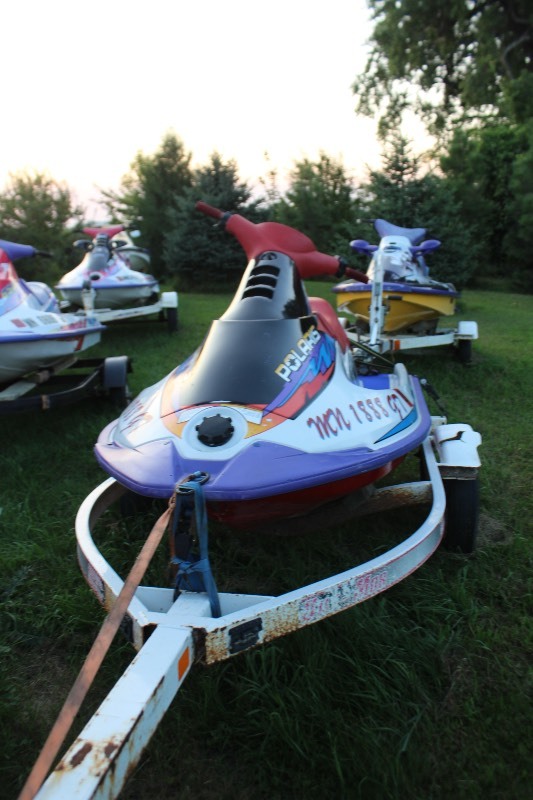 lot 2805 image: 1996 Polaris Jet Ski  SLX 780cc w Trailer
