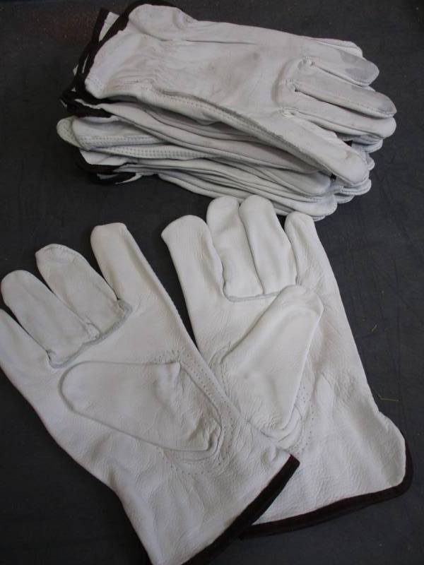 Leather Gloves-Large