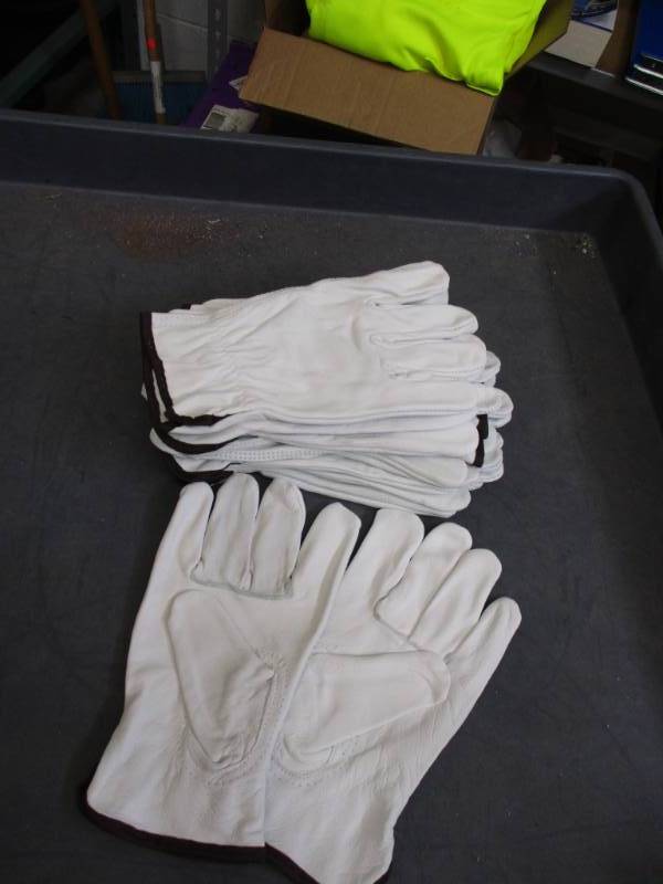 Leather Gloves-Large