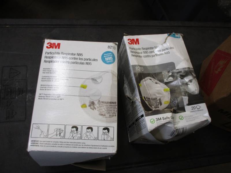 3M 8210 Respisators