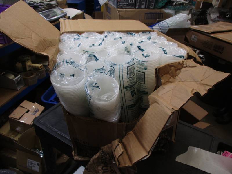 12oz plastic cups