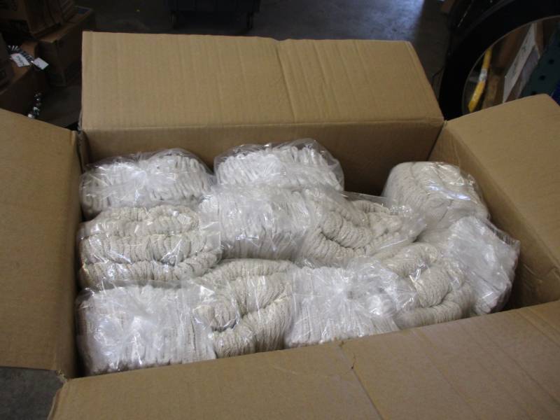 Large String Knit Gloves