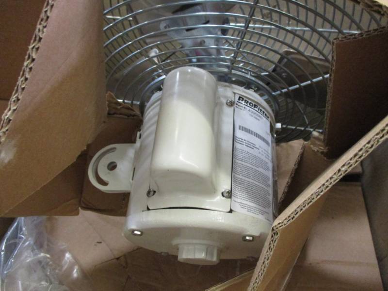 20 wall mount Fan