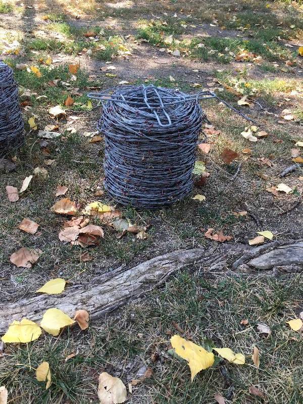 lot 427 image: Partial Roll Of Barbed wire