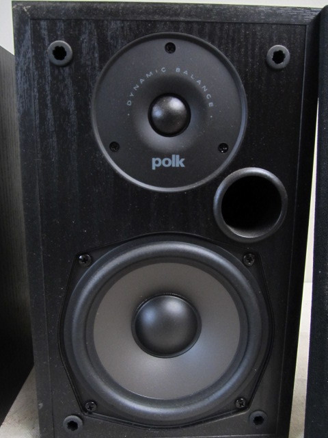 Pair Of Working Polk Audio R15 Bookshelf Speakers Large Little
