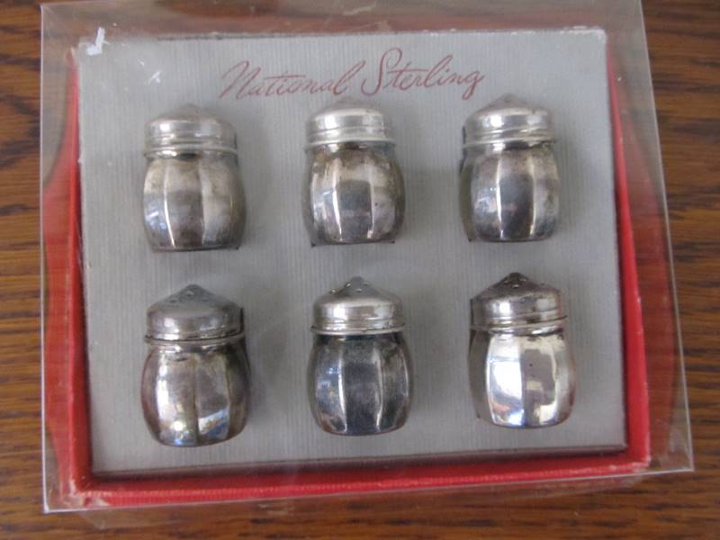 lot 47 image: NOS Set of 6 Sterling Silver Salt & Pepper Shakers