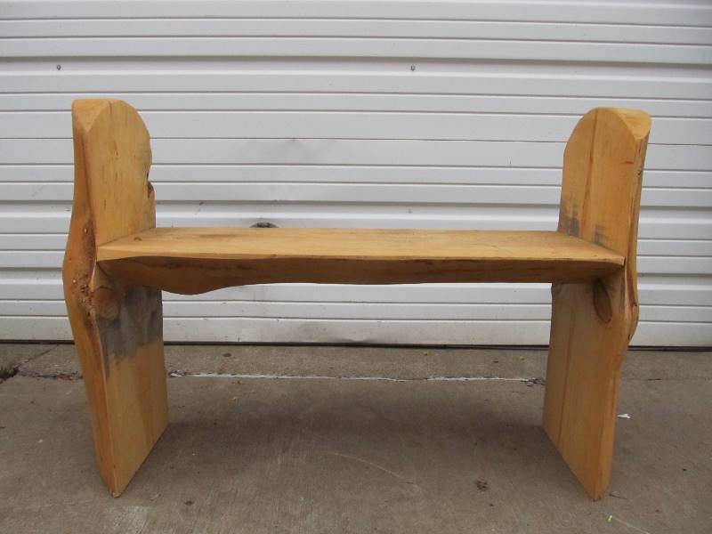 lot 96 image: Large Rustic Vintage Natural Log Bench