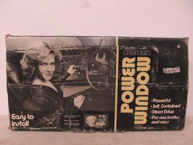 lot 107 image: Vintage Hitachi Automobile Power Window Kit