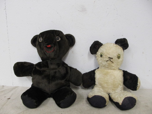 lot 174 image: 2 OLD VintageAntique Teddy Bears