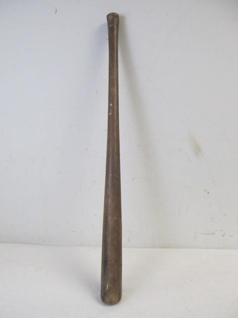 lot 181 image: Old VintageAntique Small Baseball Bat No. 301