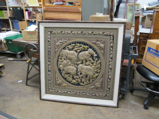 lot 67 image: HUGE Hand Made Sequined Thailand Elephant Artwork